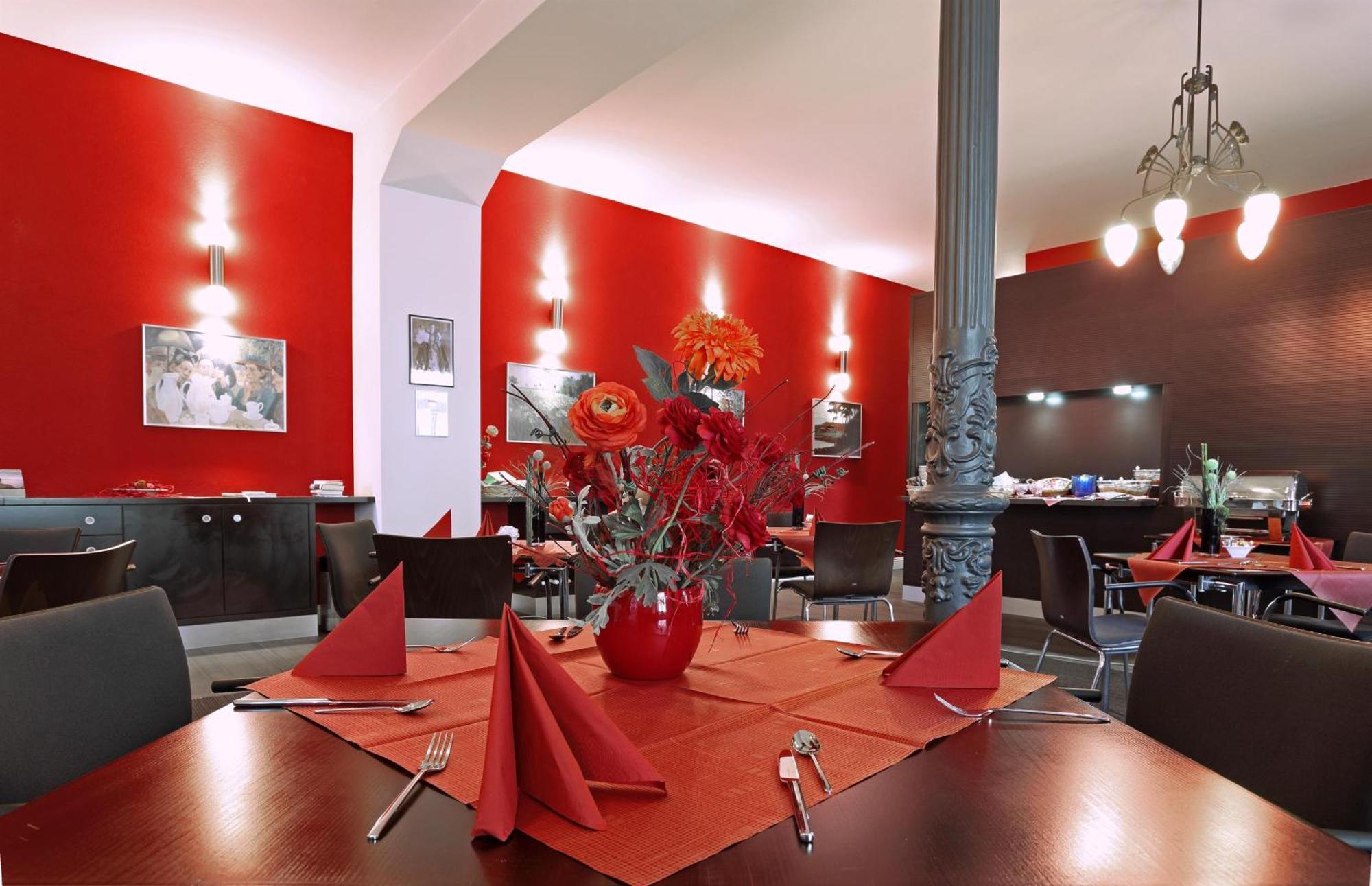 Hotel Garni Gaestehaus Der Kerckhoff-Klinik バートナウハイム エクステリア 写真
